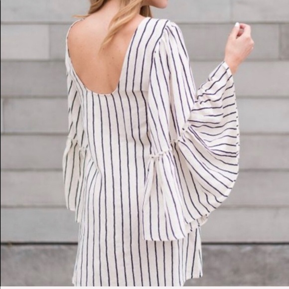 🌴🌼BILLABONG- ISLAND ROADS DRESS🌼🌴 - Picture 7 of 8